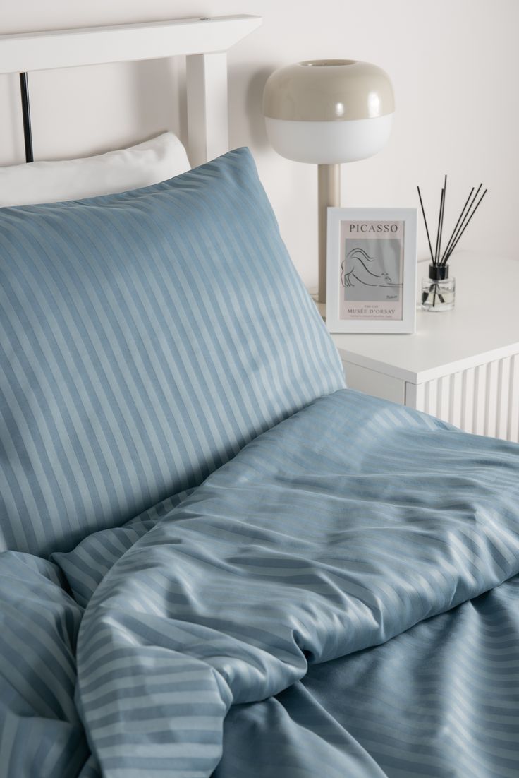 Parue de lit uni, en Satin de coton
