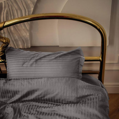 Parue de lit uni, en Satin de coton