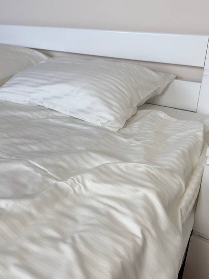 Parue de lit uni, en Satin de coton