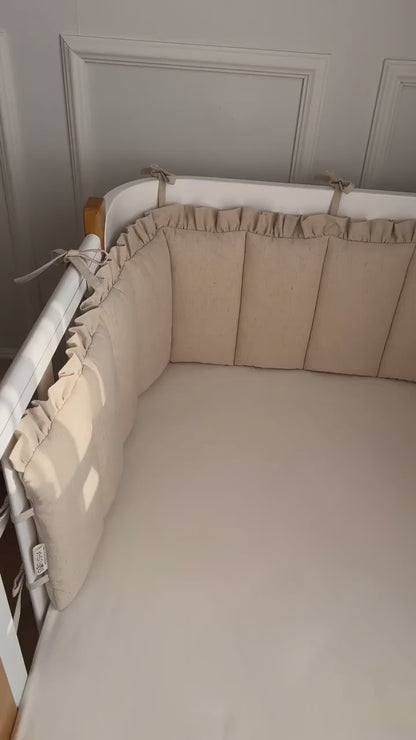 Tour de lit bébé à volants en lin